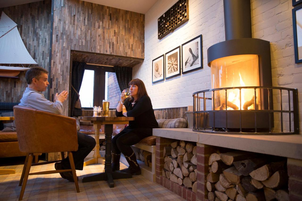The Bell Hotel Сандвіч Екстер'єр фото