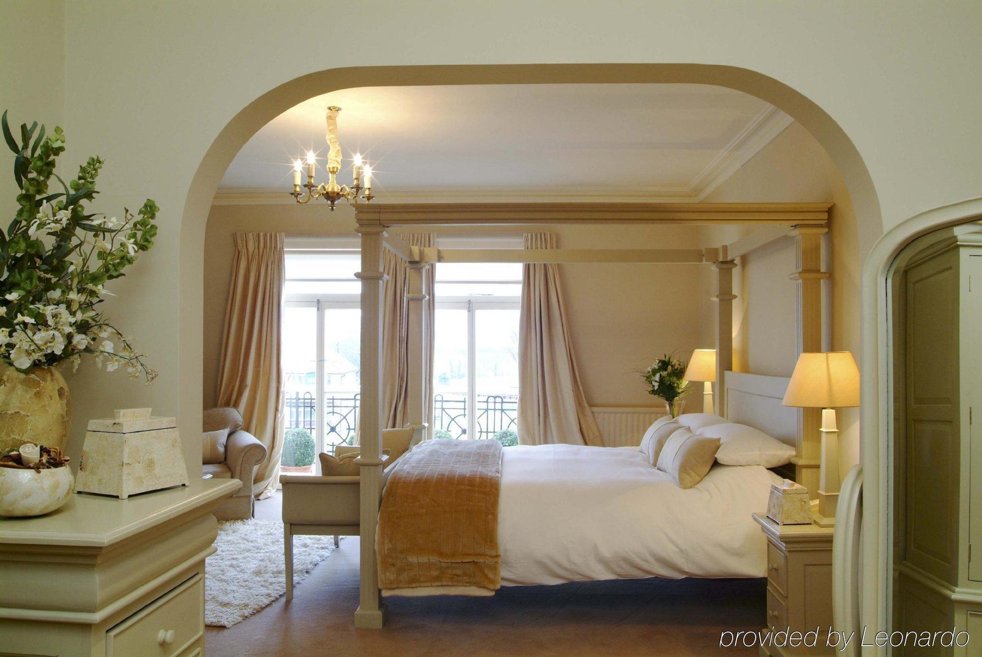 The Bell Hotel Сандвіч Номер фото