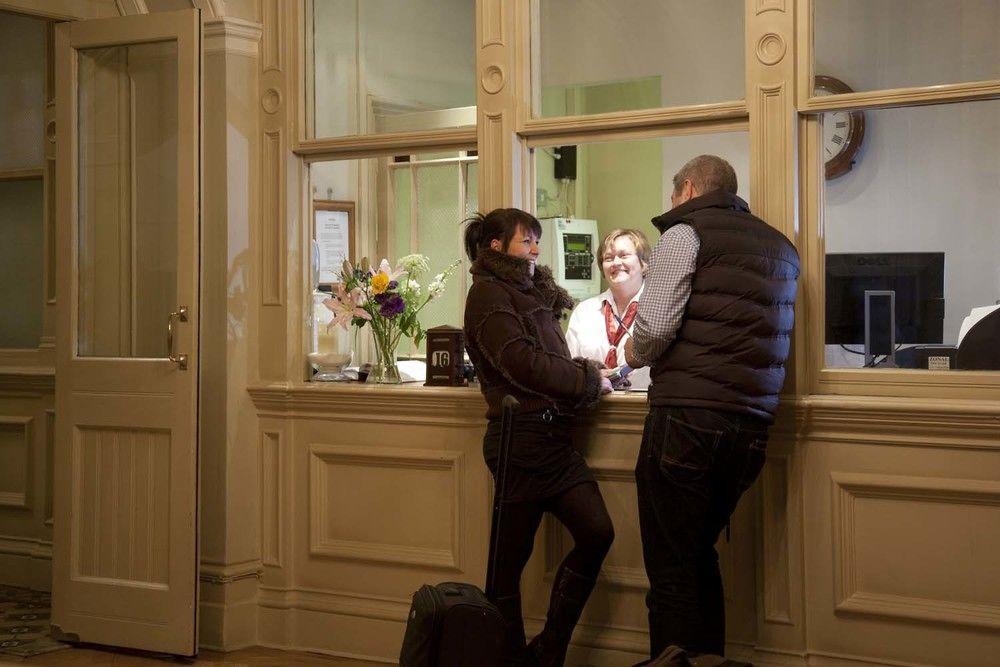 The Bell Hotel Сандвіч Екстер'єр фото