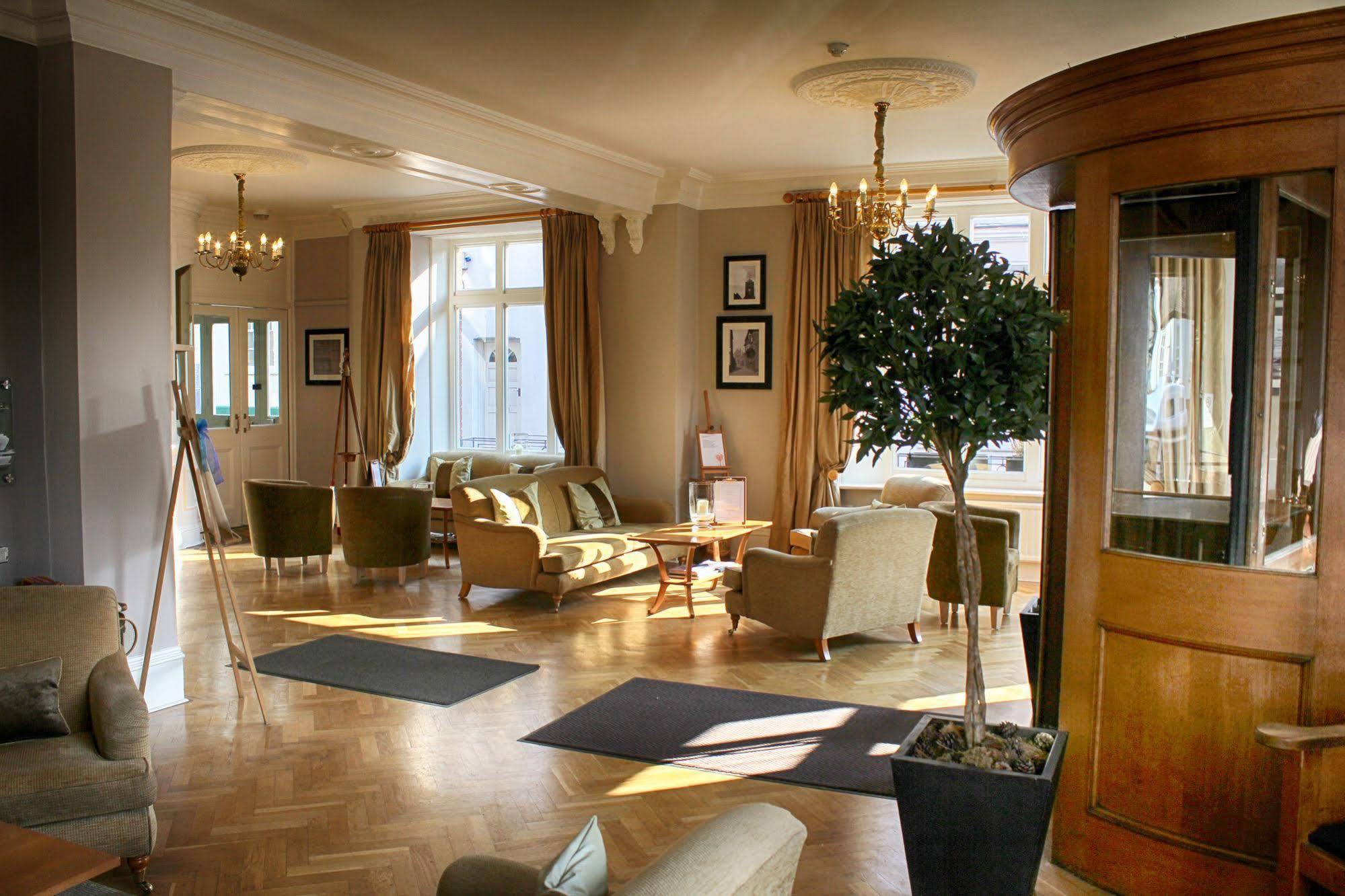 The Bell Hotel Сандвіч Екстер'єр фото